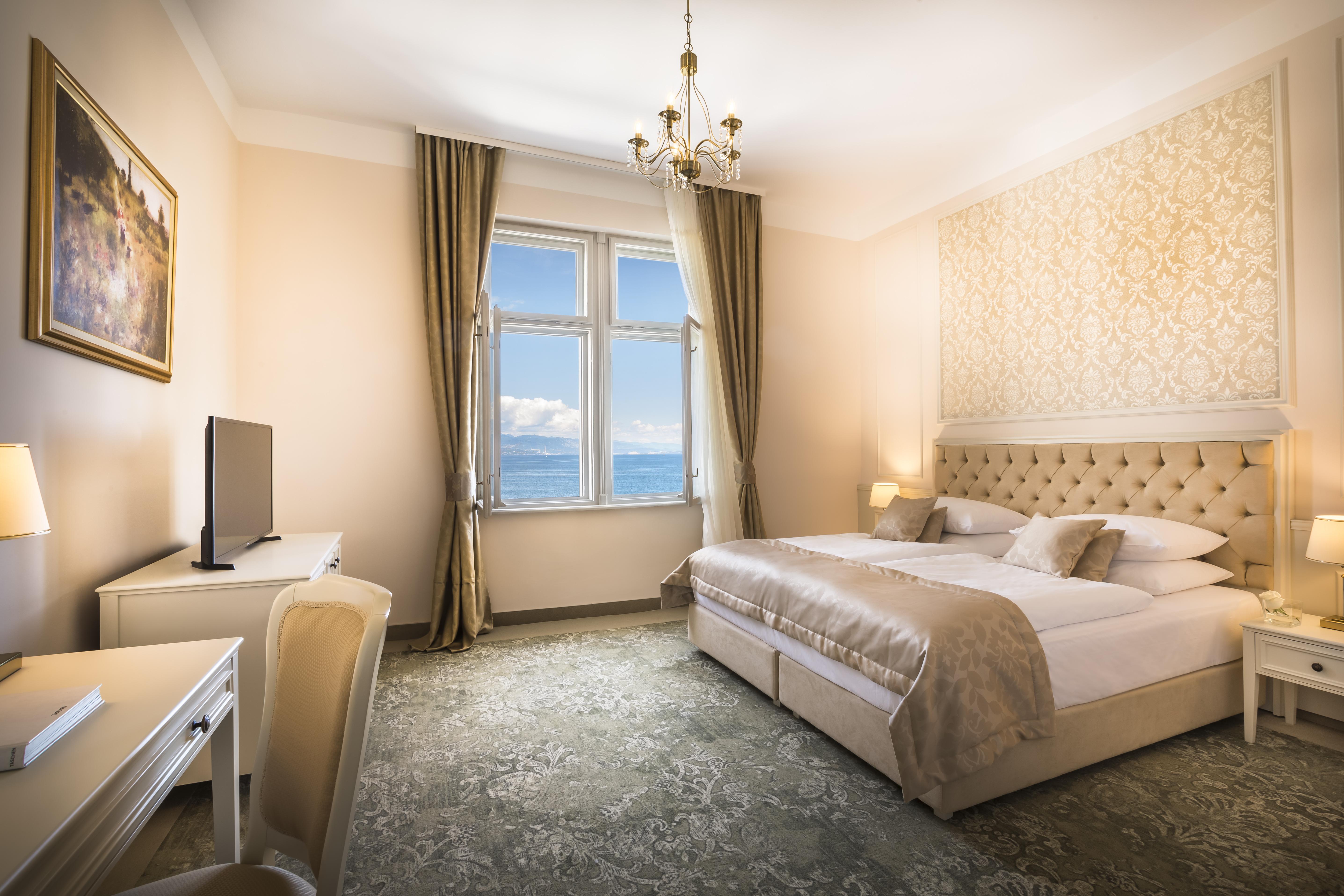 Hotel Palace Bellevue 4*
