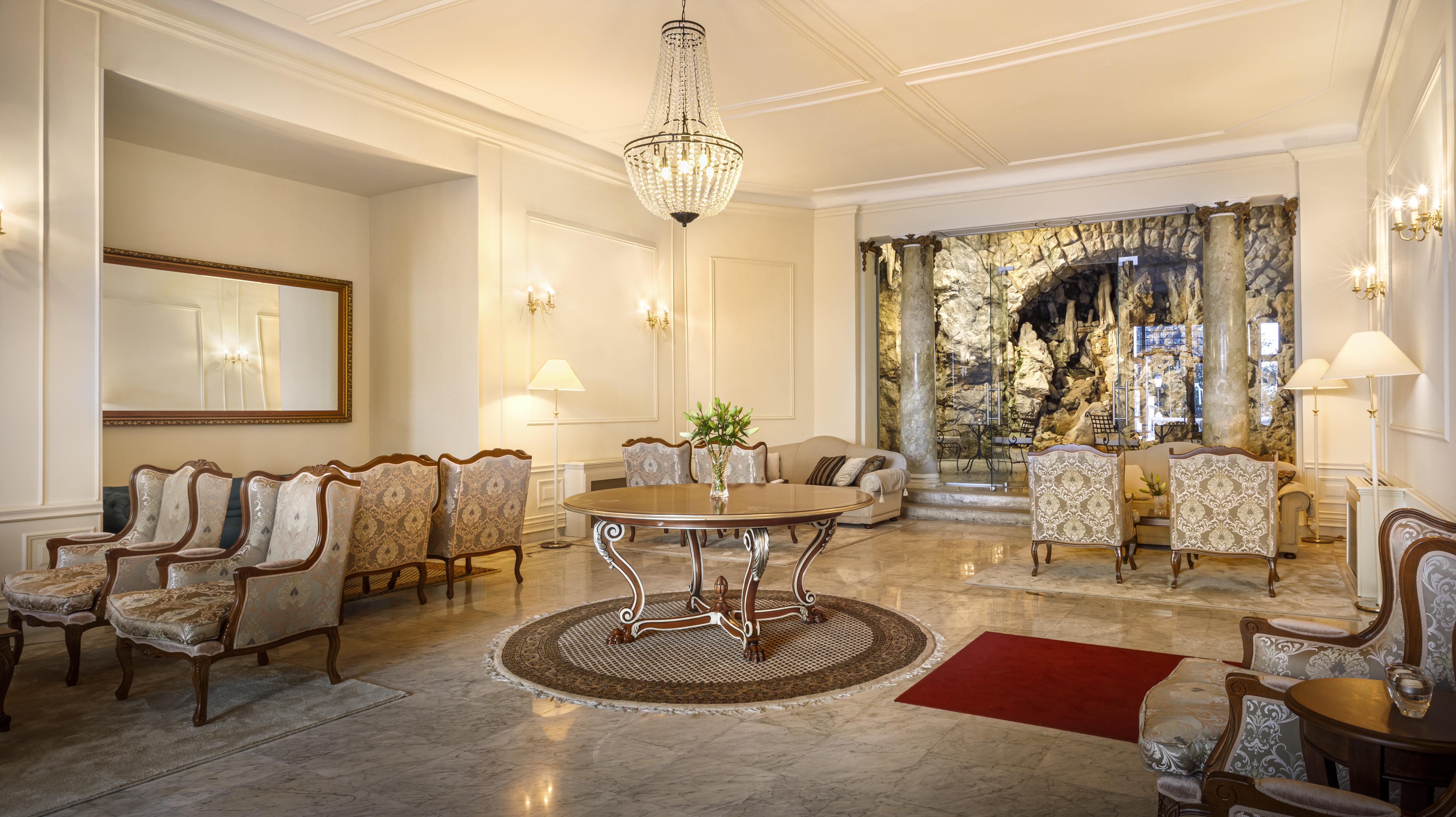 Hotel Palace Bellevue Hotel